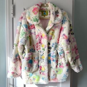 Kawaii Cute Pastel Vintage Animal Fur Coat. Size S. Never worn.